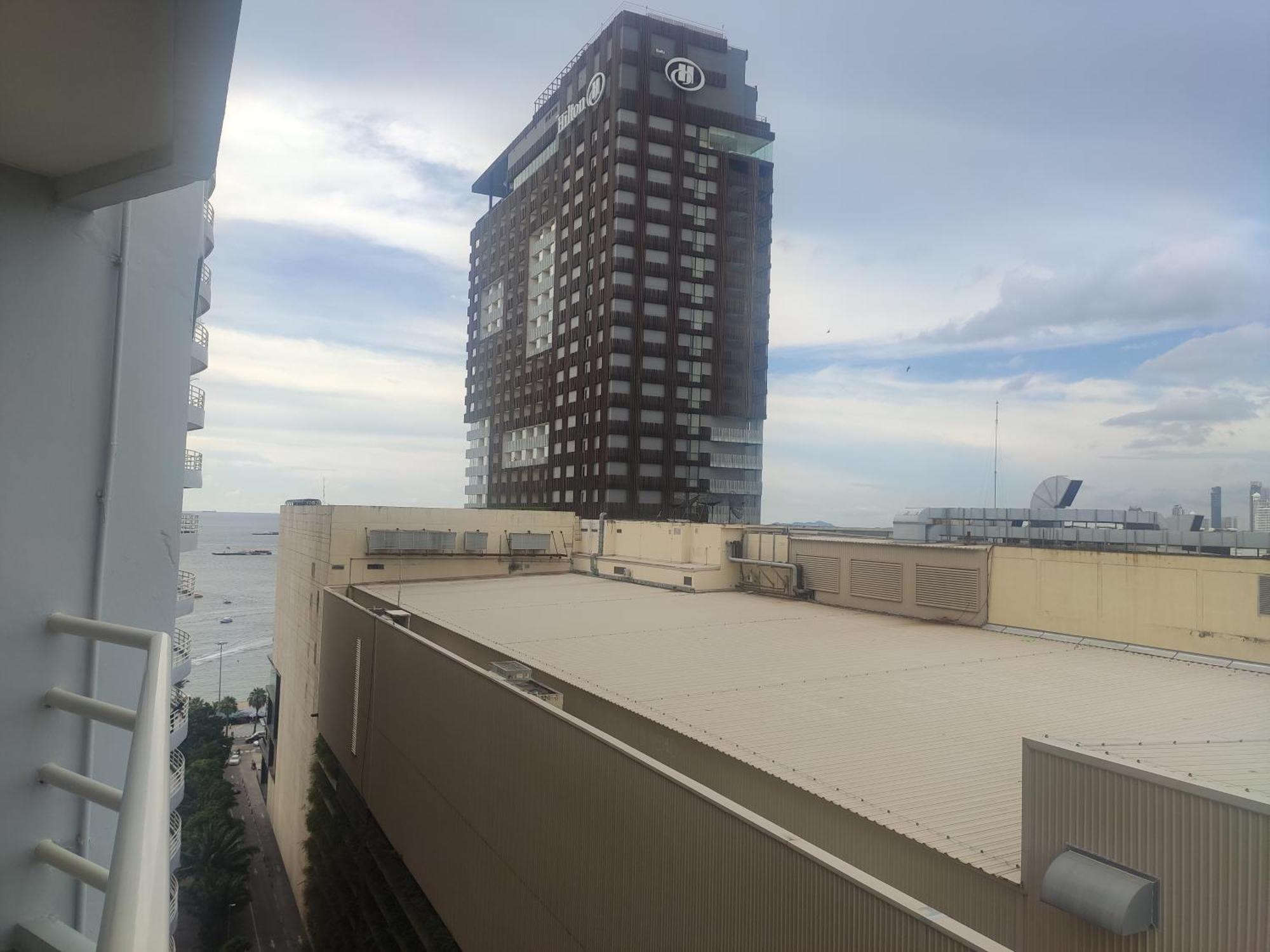 View Talay 6 Pattaya Beach By Anatolia Condo Suite Exterior foto