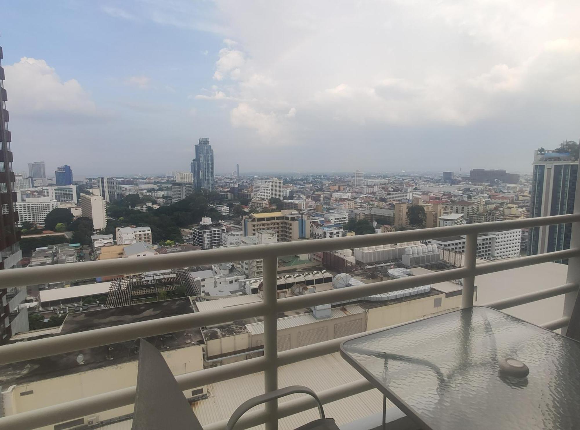 View Talay 6 Pattaya Beach By Anatolia Condo Suite Exterior foto