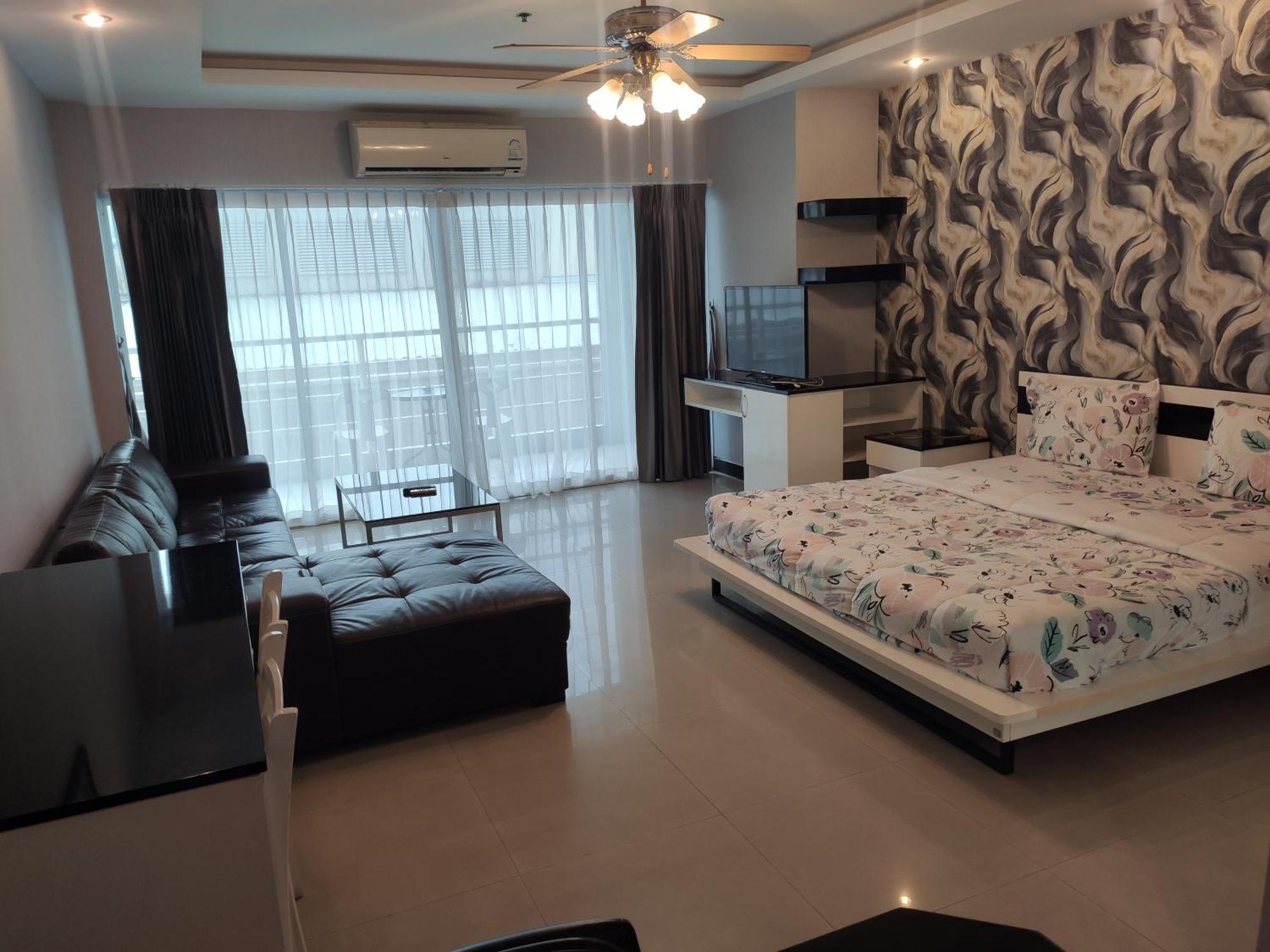 View Talay 6 Pattaya Beach By Anatolia Condo Suite Exterior foto