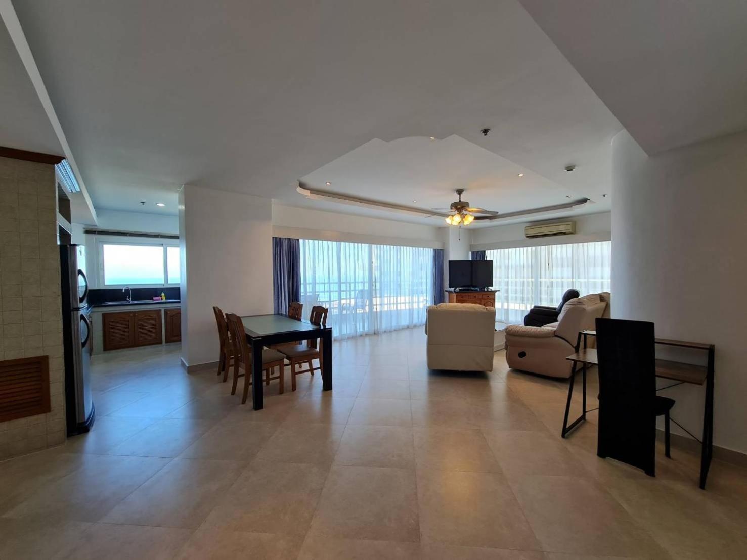 View Talay 6 Pattaya Beach By Anatolia Condo Suite Exterior foto